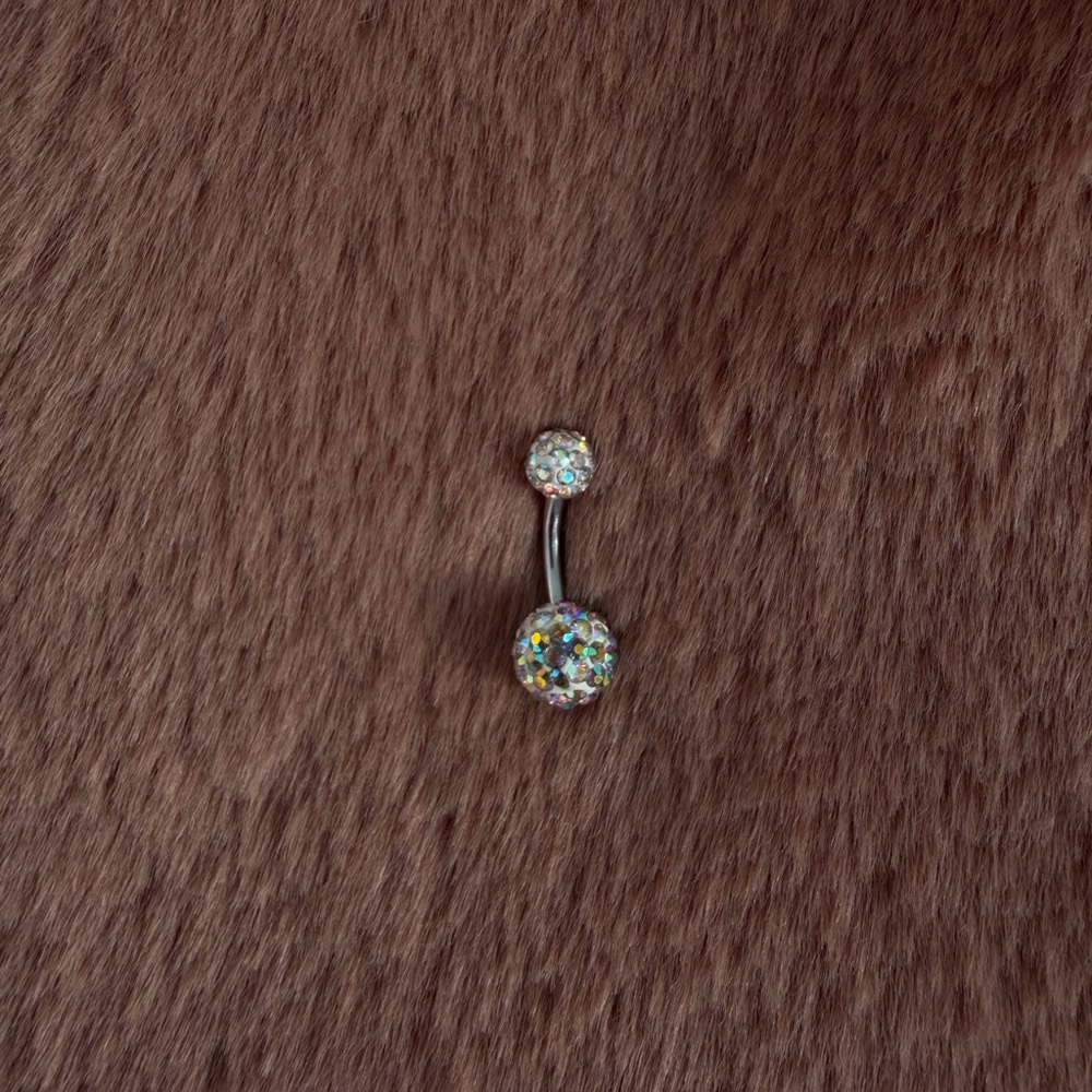 🪩 iridescent rhinestone post belly ring 🪩